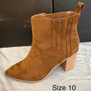 Brown Suede Ankle Boots NEW IN BOX SIZE 10